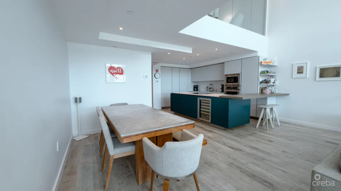 203 TIDES, SOUTH SOUND