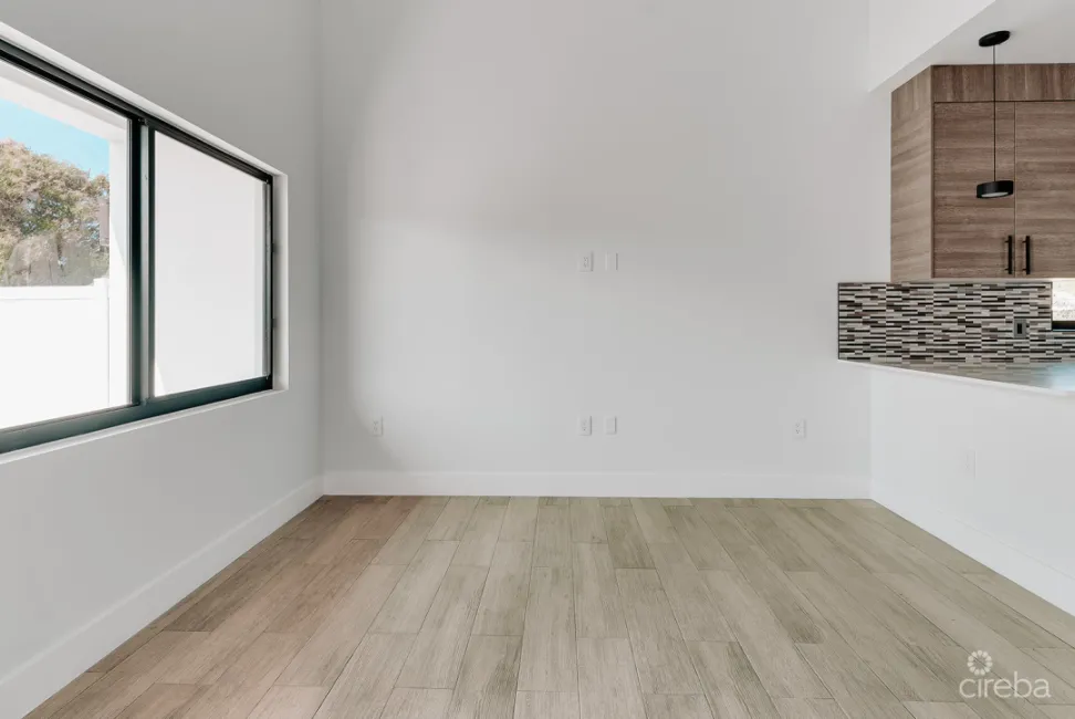 KINGSLEY TOWNHOMES 2 BED PLUS DEN