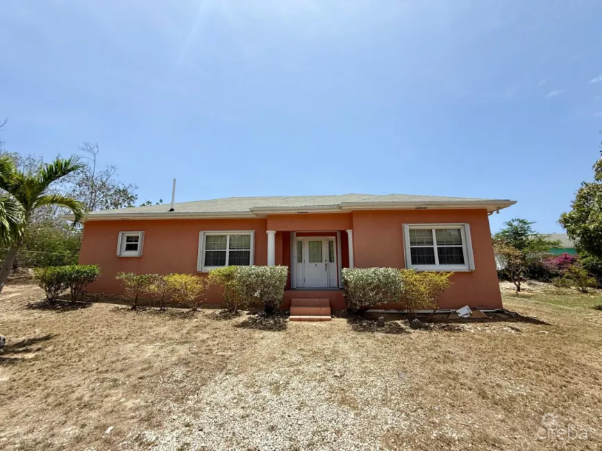 3 BEDROOM - BLUFF HOME - CAYMAN BRAC