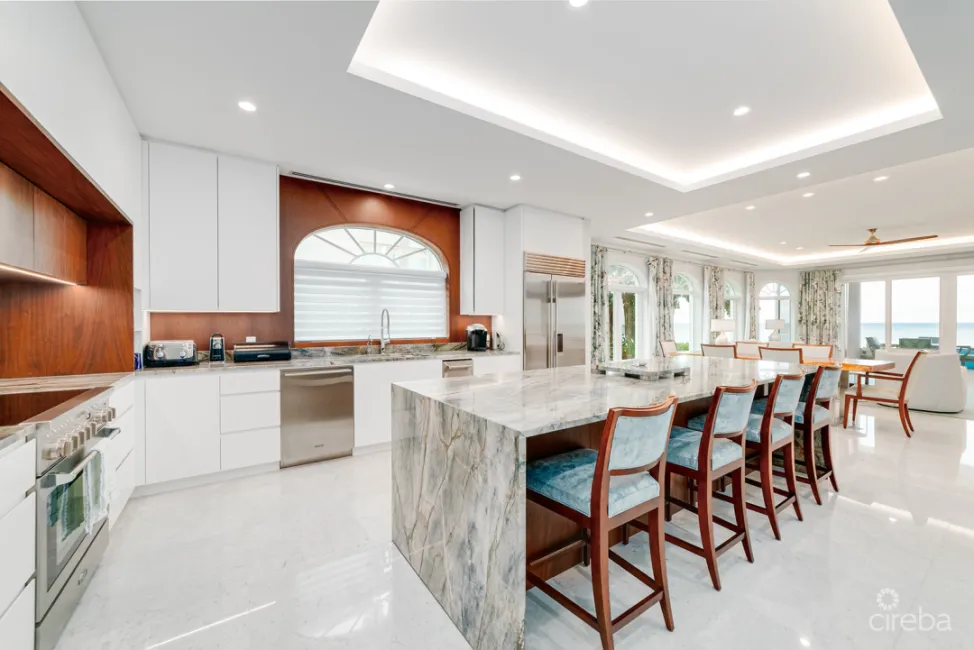 LUXURY SEVEN MILE BEACH CONDO - MANDALAY UNIT ONE