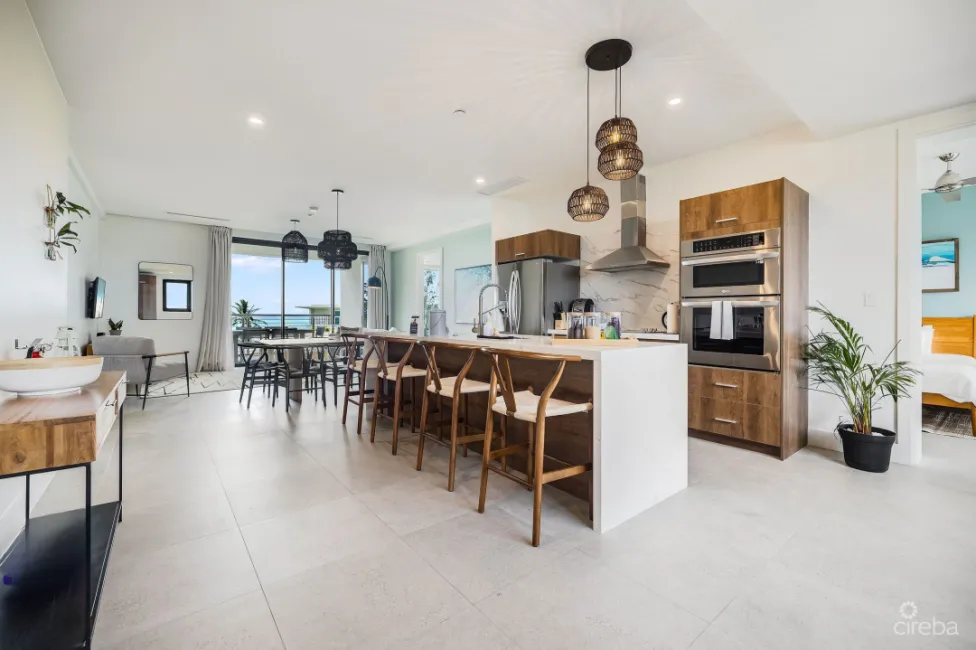 VIDA OCEAN ADVENTURE ECO LODGE