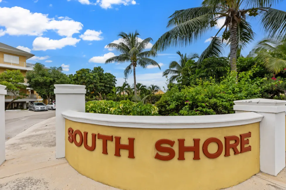 OCEAN FRONT SOUTH SHORE #215