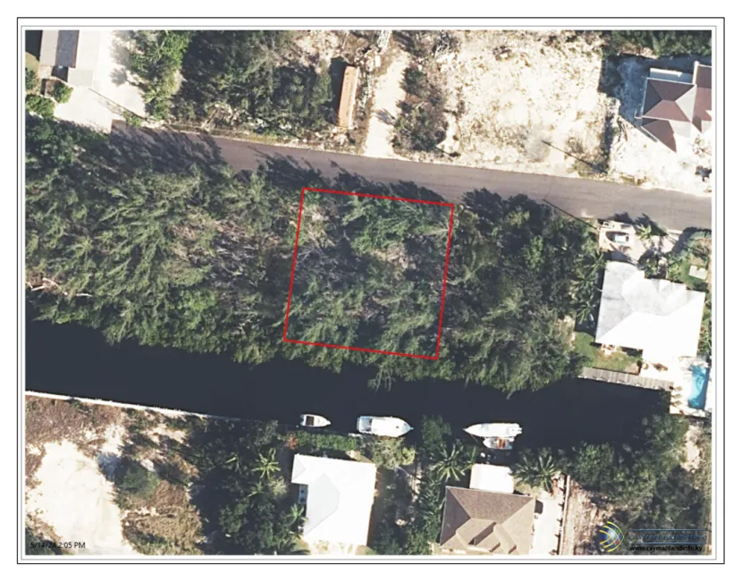 0.22 ACRE LOT NORTH SOUND ESTATES - GREEN STREET