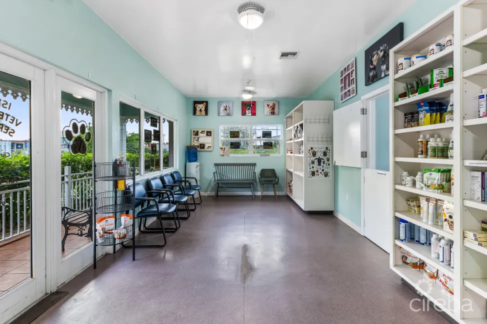 ISLAND VETERINARY SERVICES VET CLINIC