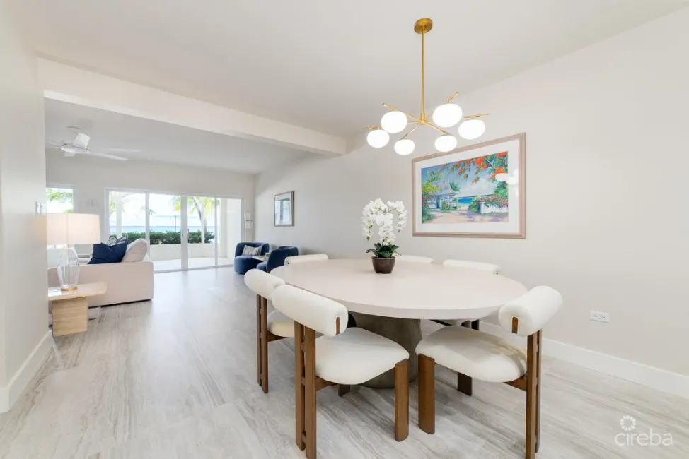SEVEN MILE BEACHFRONT CONDO, CAYMAN CLUB