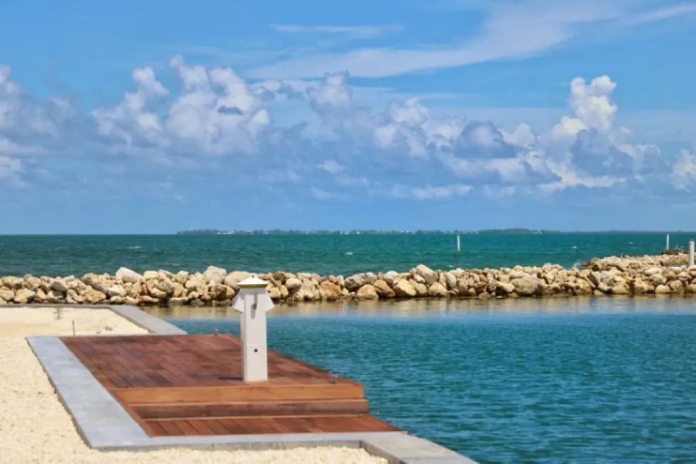 DIAMOND'S EDGE OCEANFRONT ACREAGE ESTATE LOT #3