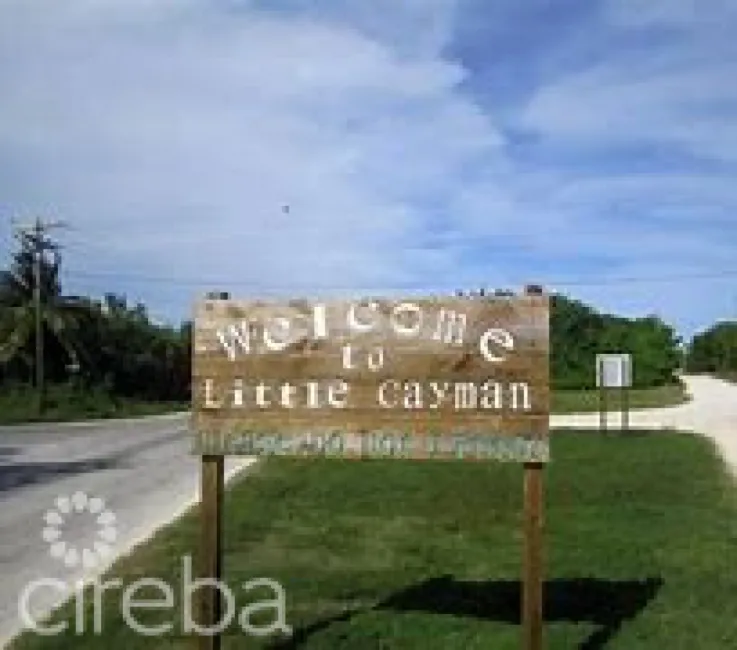 LITTLE CAYMAN EAST .49 ACRE