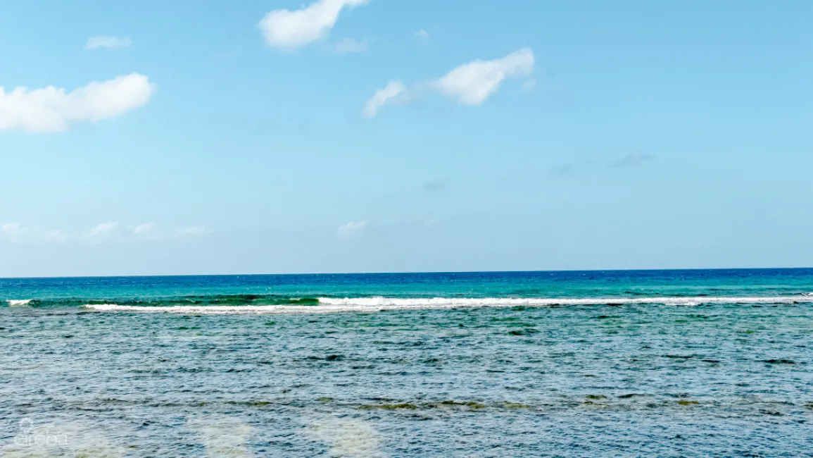 OCEANFRONT LAND LITTLE CAYMAN