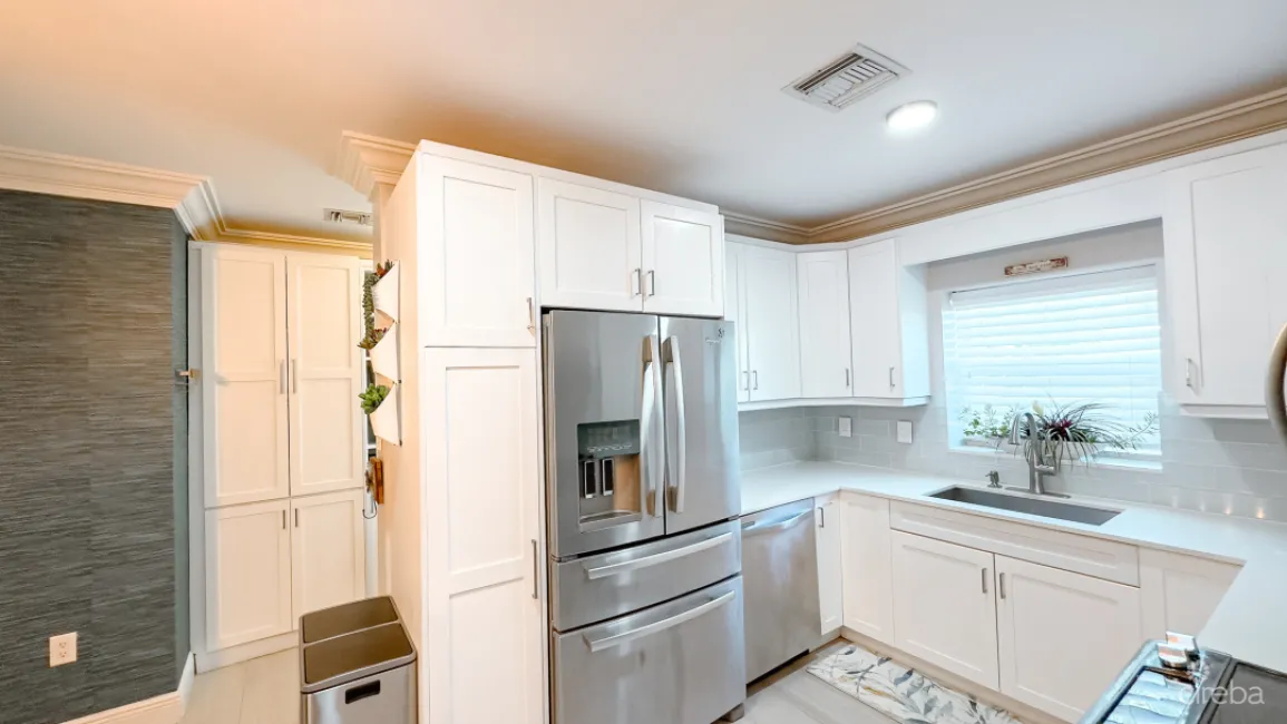 SUNRISE PHASE III, 4 BED TOWNHOUSE