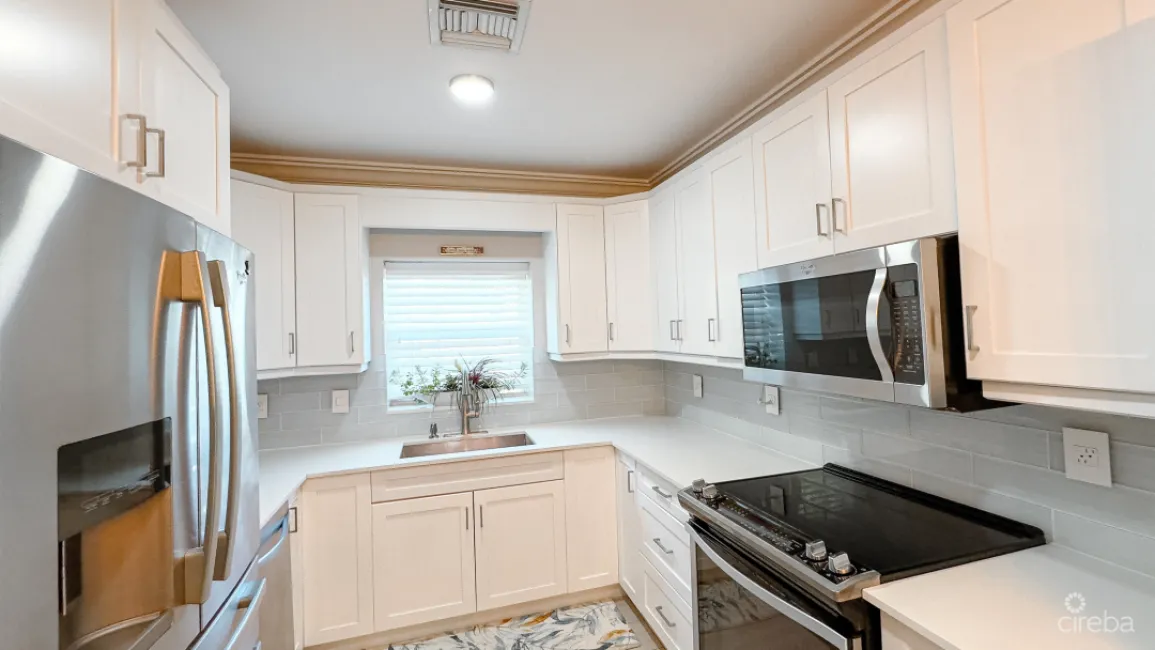 SUNRISE PHASE III, 4 BED TOWNHOUSE