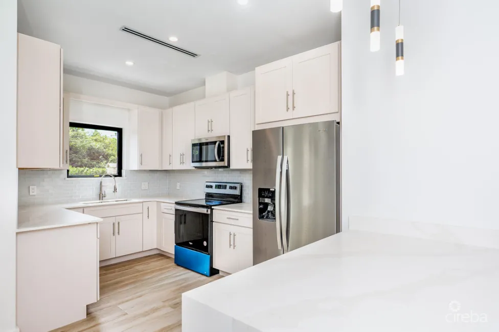 LAVANIA COURT - GATED - LARGE 2 BED 2 BATH TOWNHOMES