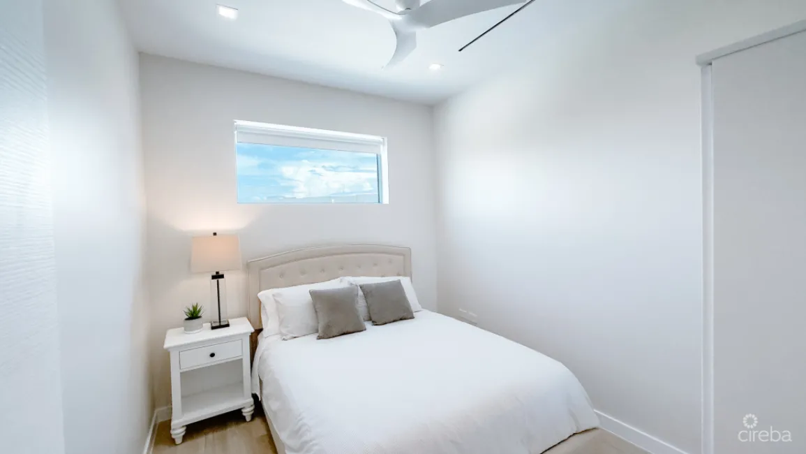 ONE CANAL POINT SEVEN MILE BEACH