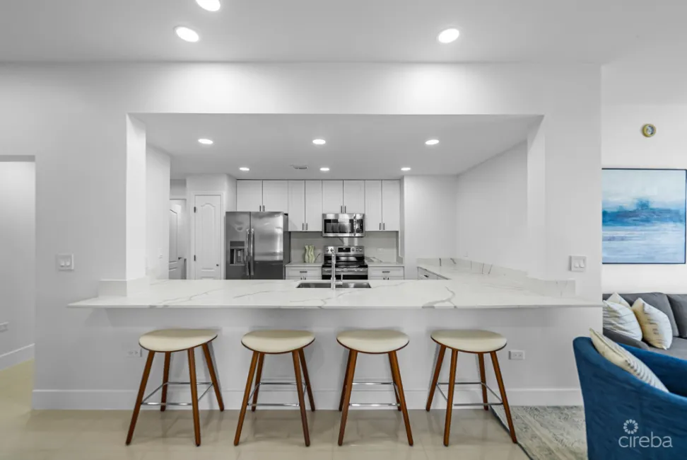 TURTLE COVE OCEANFORNT 3 BED