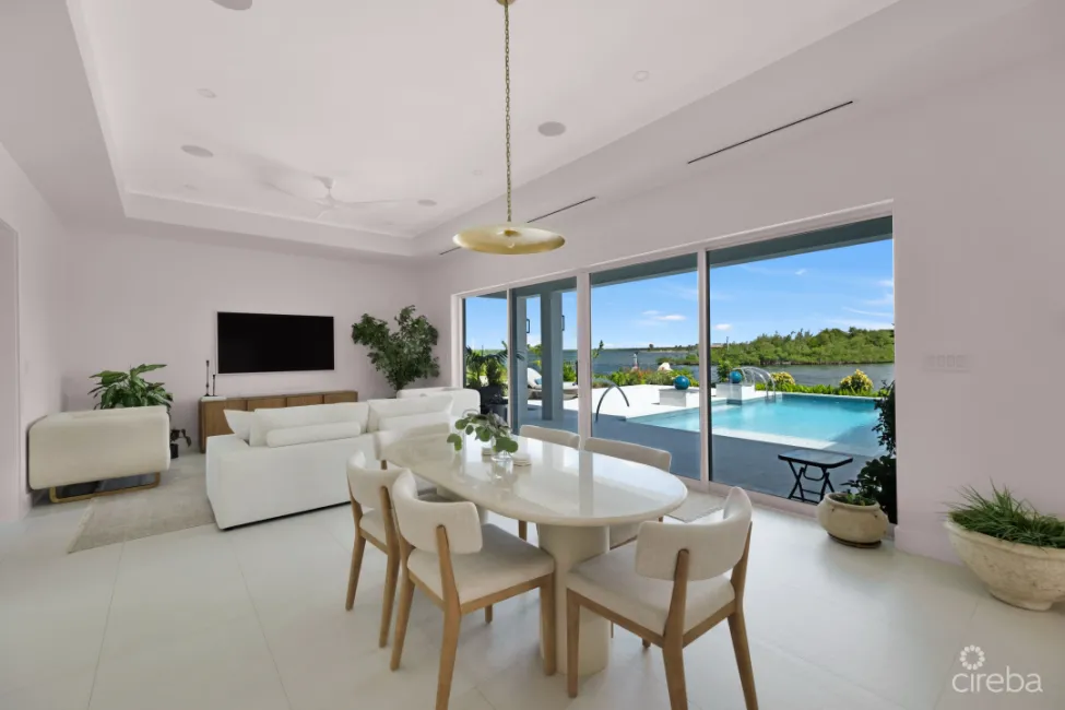 OCEAN LANE NEWLY BUILT EXECUTIVE HOME