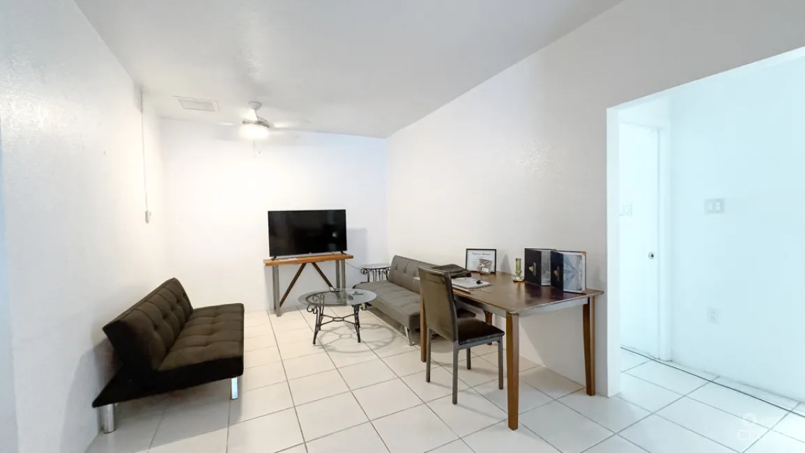 WEST BAY INVESTMENT 4 PLEX