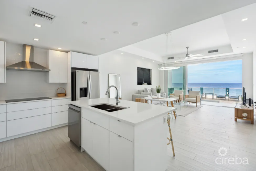 LIGHTHOUSE POINT RESIDENCES - UNIT 101