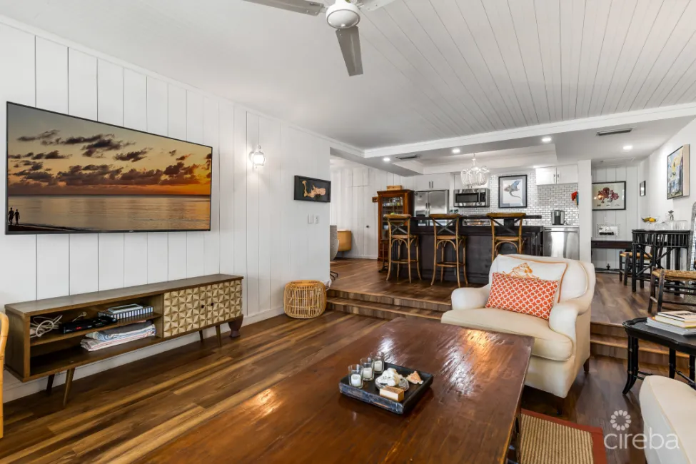 #33 VILLA PAPPAGALLO - GROUND FLOOR OCEAN VIEW