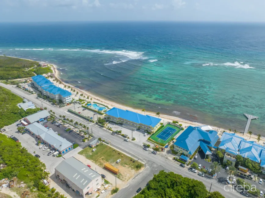 CASTAWAY COVE – 2 BED BEACHFRONT PENTHOUSE CONDO