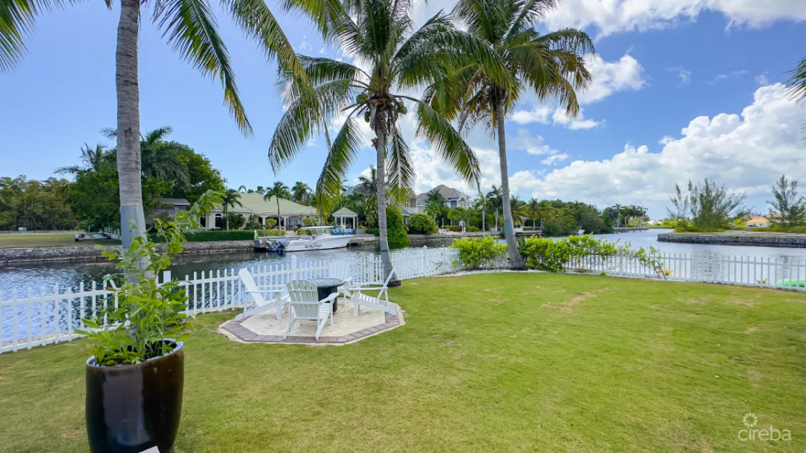 PATRICKS ISLAND WATERFRONT HOME ON CORNER LOT