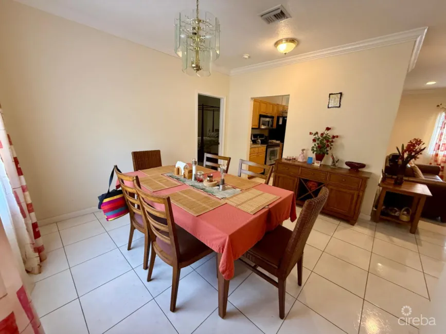 3 BEDROOM - BLUFF HOME - CAYMAN BRAC