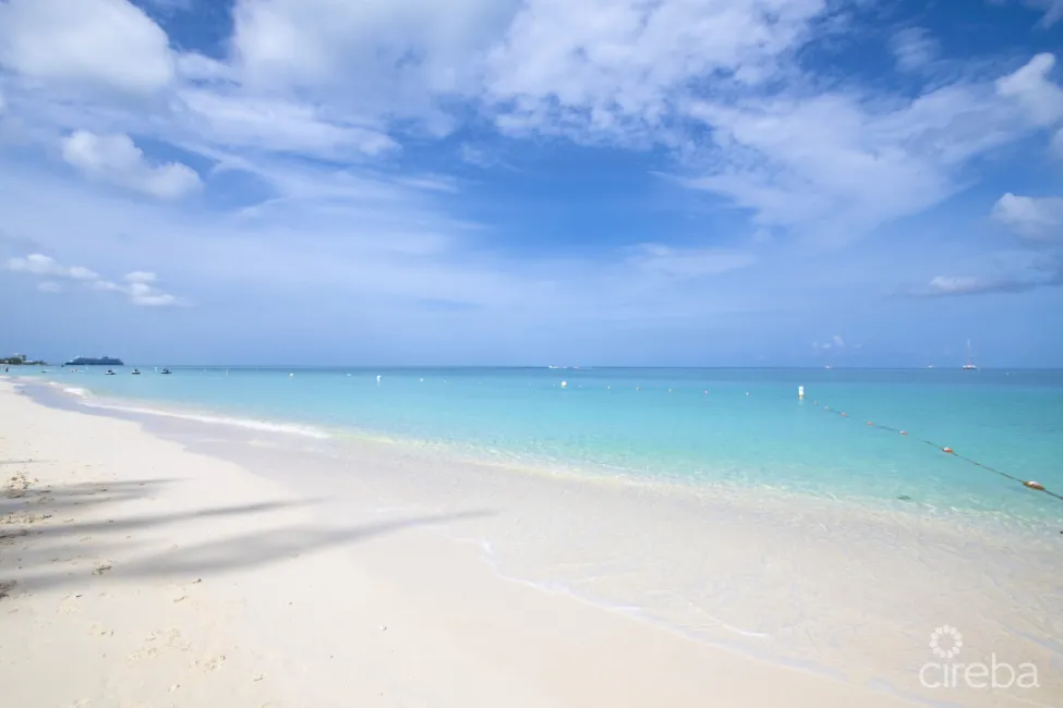 VILLAS OF THE GALLEON