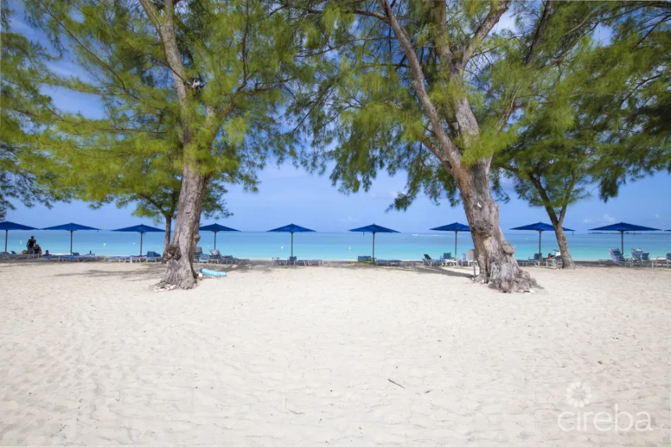 VILLAS OF THE GALLEON