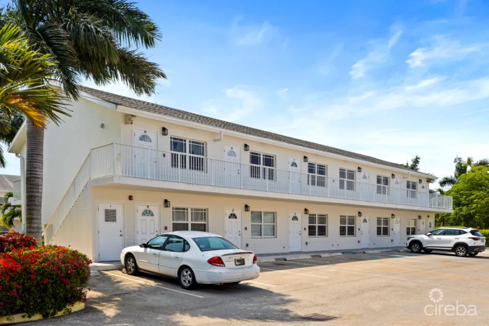 SANDSCAPE RESIDENCES #18