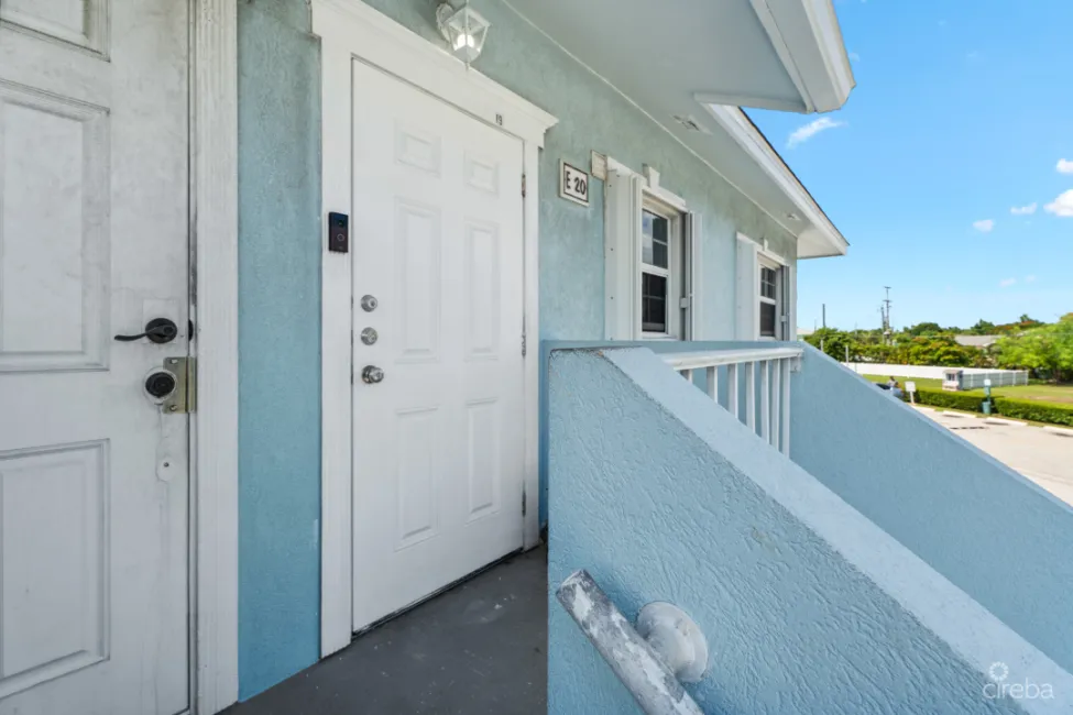 UPDATED 2-BEDROOM CONDO IN SILVER OAKS, GEORGE TOWN!