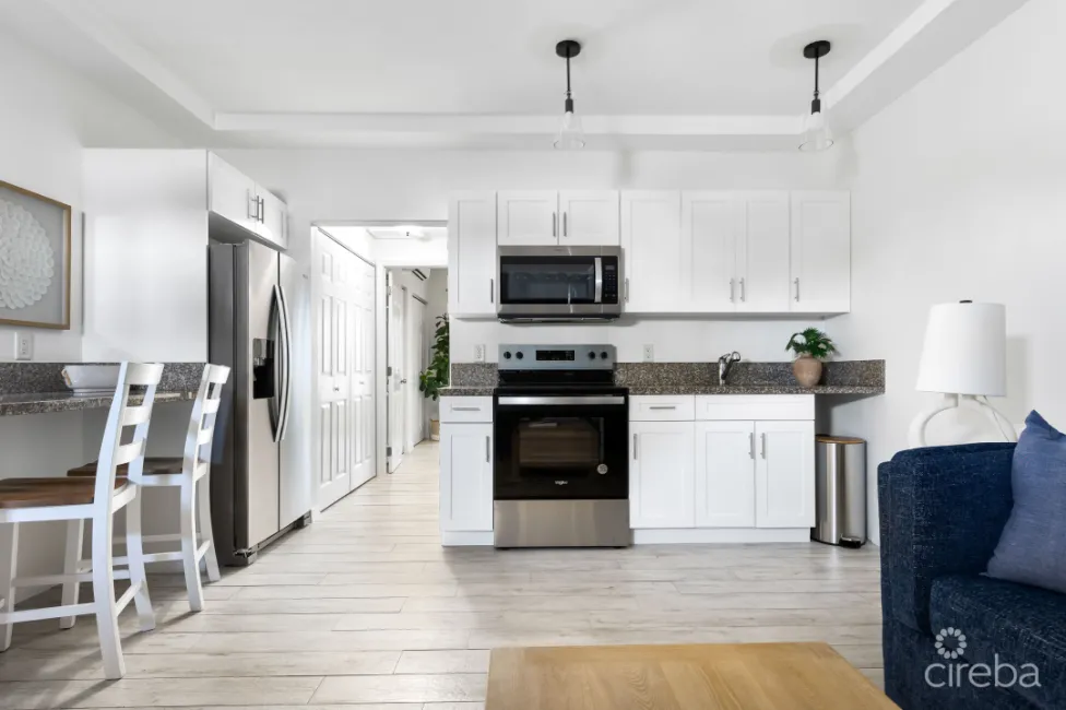 SANDSCAPE RESIDENCES #18