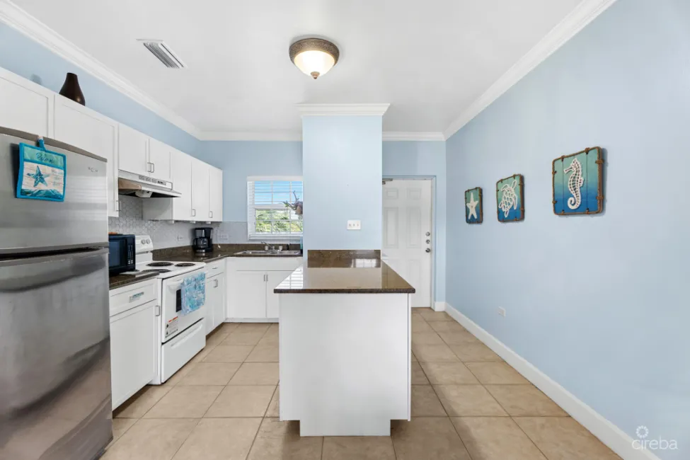 UPDATED 2-BEDROOM CONDO IN SILVER OAKS, GEORGE TOWN!