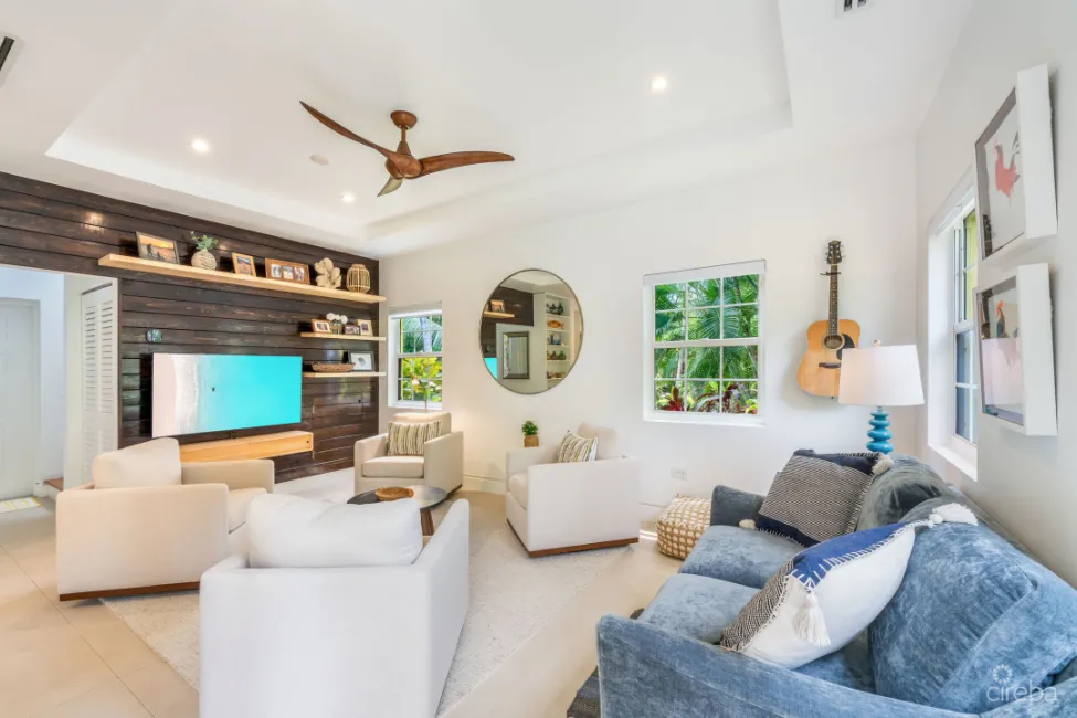 BOGGY SAND ROAD TOWNHOME