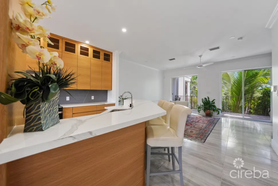 TURNBERRY EAST #3 , CRYSTAL HARBOUR