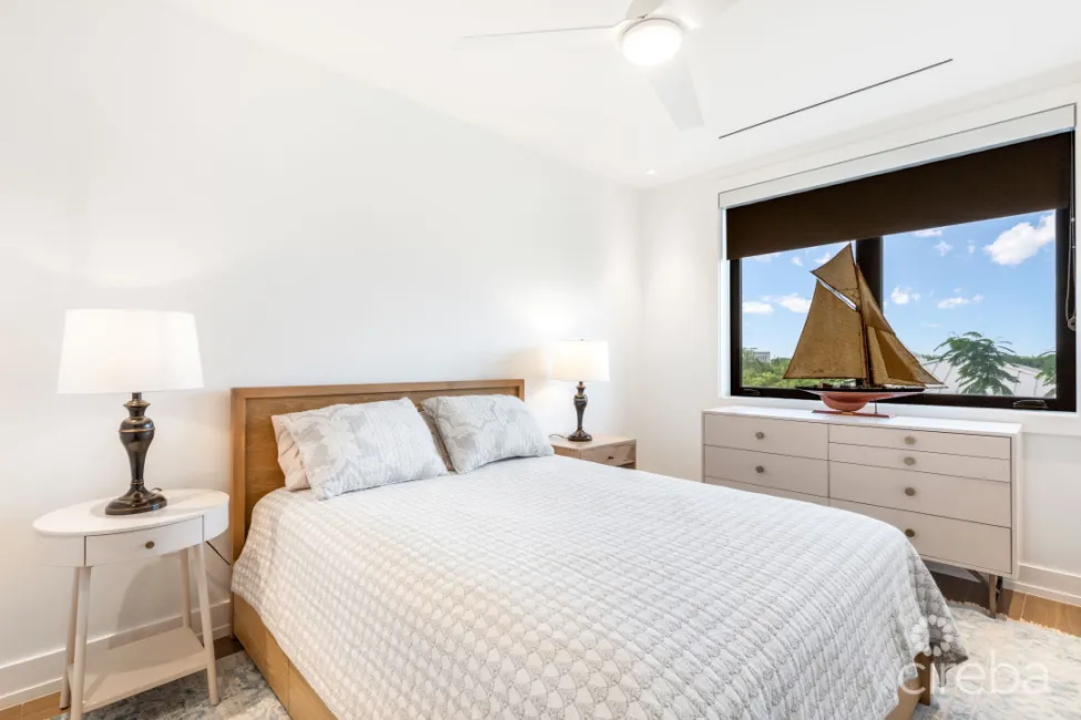 OLEA CONDO #321 - CAMANA BAY