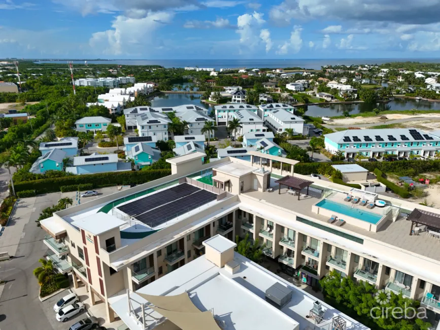 HARBOUR WALK 202 | 1 BED + DEN | CORNER UNIT