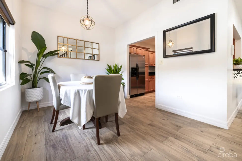 Dinning room and kitchen entrance.