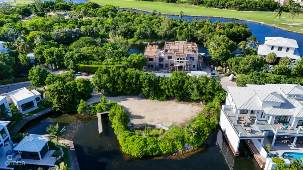 RITZ CARLTON DECK HOUSE LOT #18