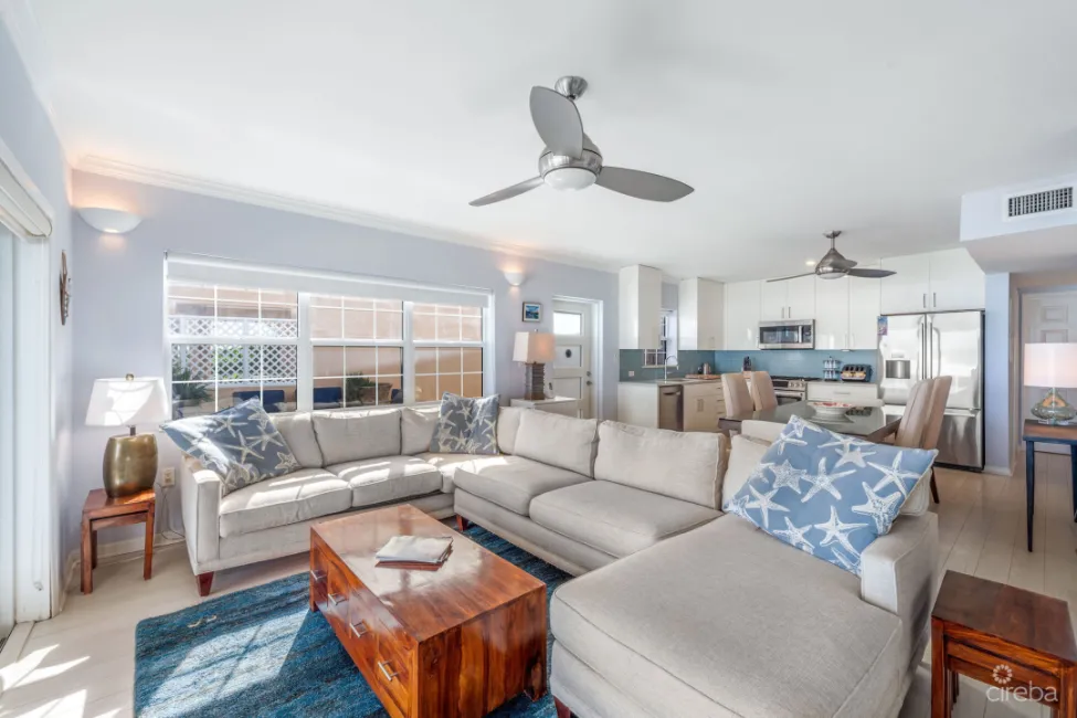 MAHOGANY POINT VILLAS 3, OCEAN FRONT TOWNHOME