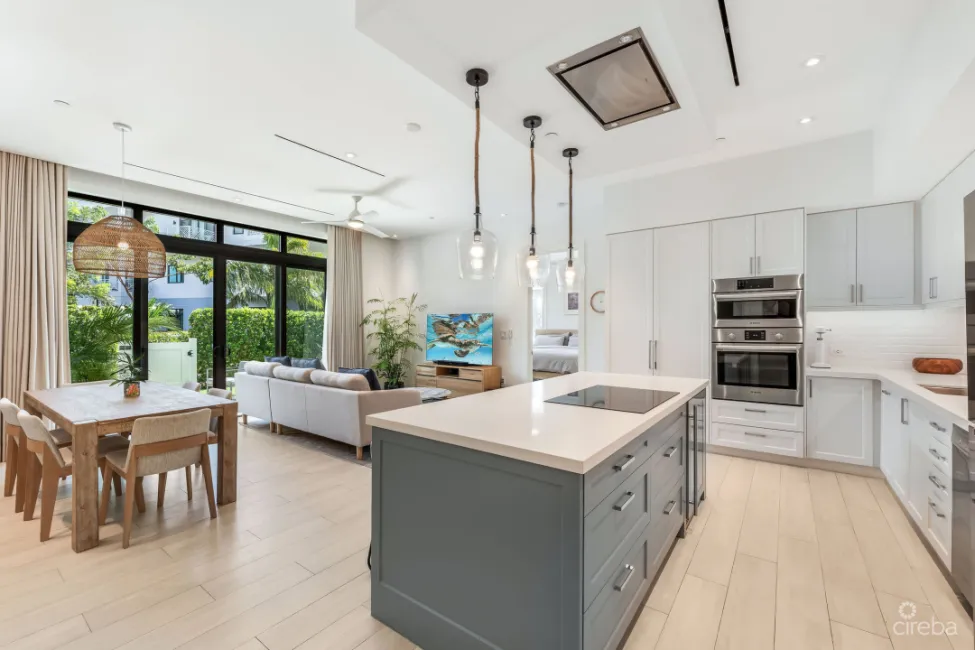 OLEA - PRIVATE GARDEN 2-BED RESIDENCE