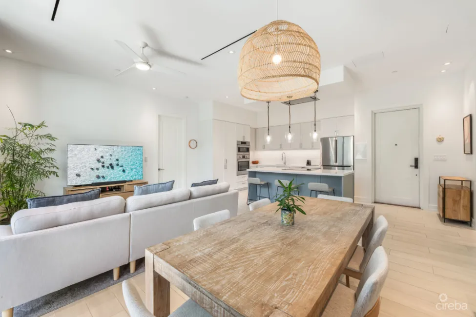 OLEA - PRIVATE GARDEN 2-BED RESIDENCE