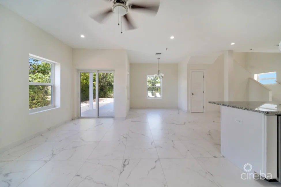 THE POINT AT WATERCOURSE #6