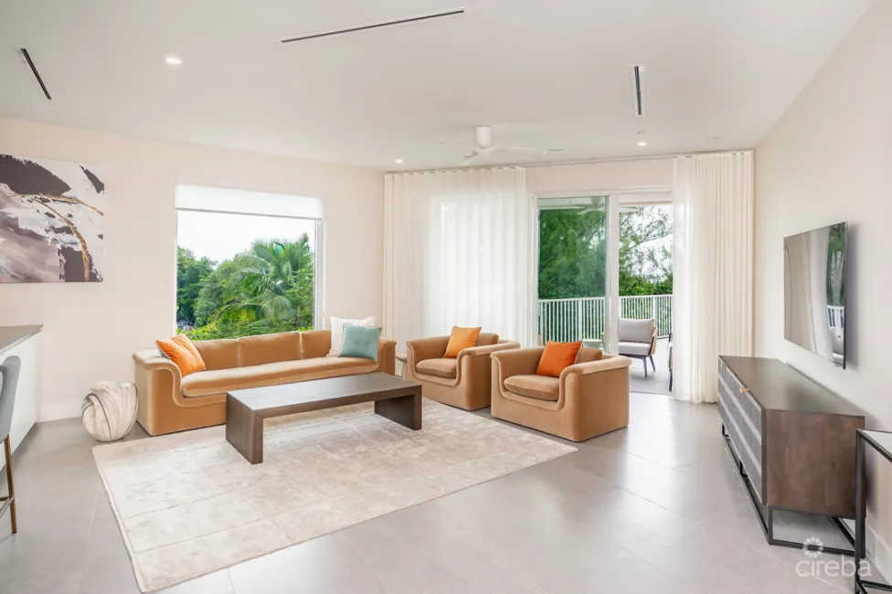 POINT WEST UNIT #10 - ONE BED GARDEN VIEW