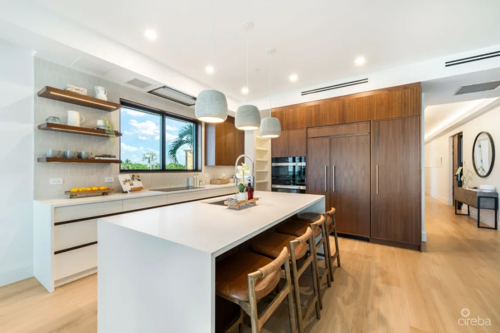 THE SANDS- BOGGY SAND ROAD - PENTHOUSE