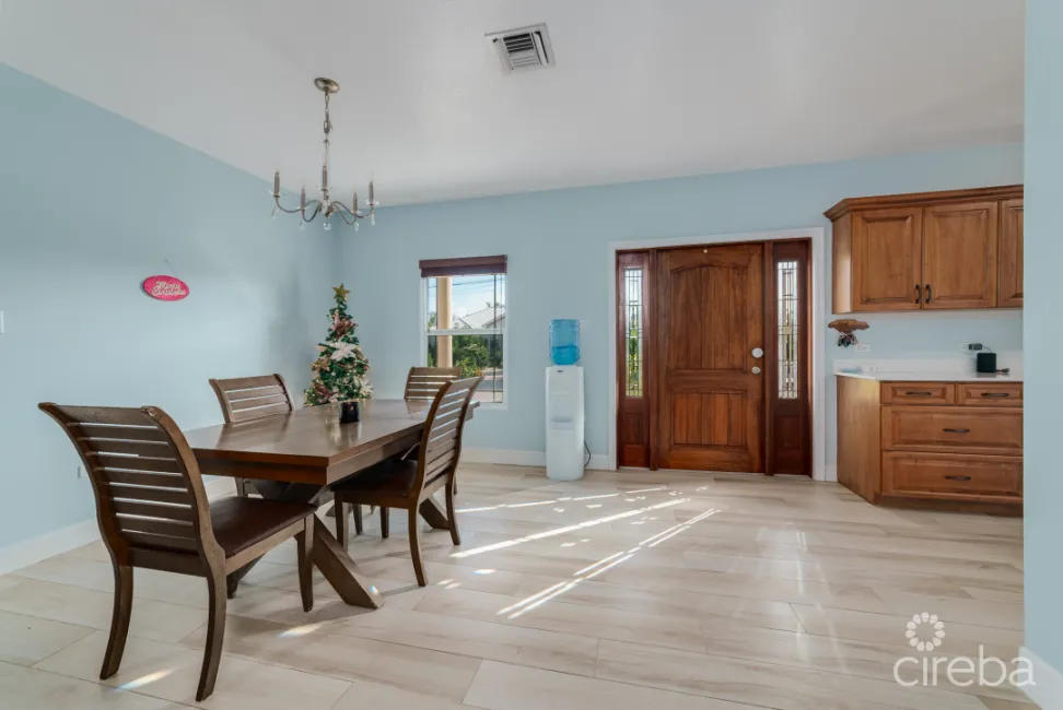 COCONUT VILLAGE HOME