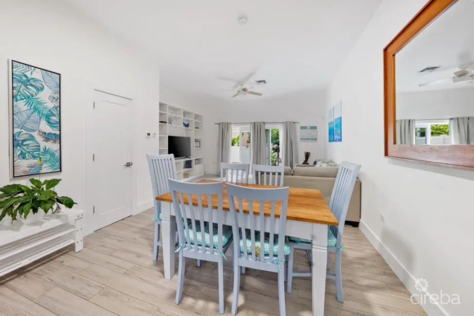 MANTRAS 2 BED MODERN CLOSE TO BEACH