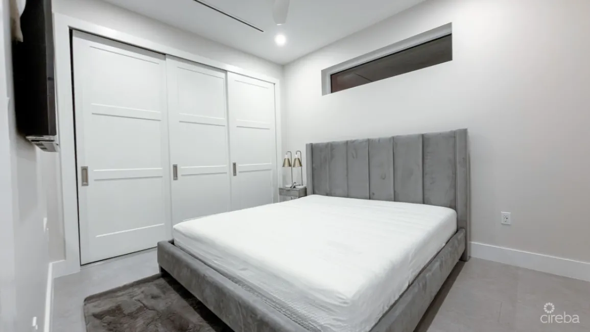 POINT WEST UNIT 5 SECOND FLOOR CONDO